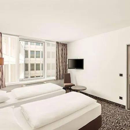 Western Szálloda 3*