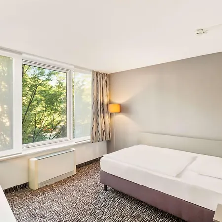 Szálloda Western 3*