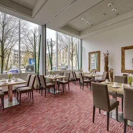 Western Hotel 3*